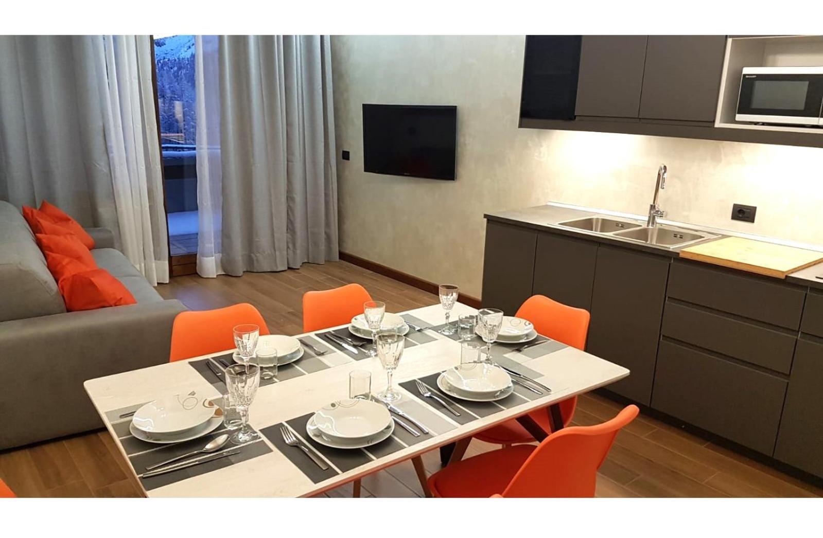 Orange Fox Cervinia Apartment Vda Vacanze In Vetta Cir 0185 بيريوِل تْشيرفينيا المظهر الخارجي الصورة